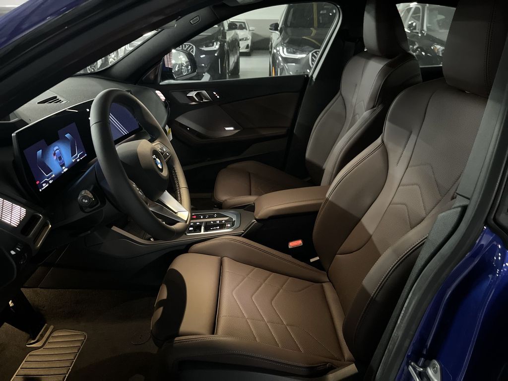 Thumbnail: 2026 BMW 2 Series - 11