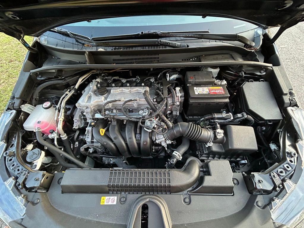 2022 Toyota Corolla LE 11