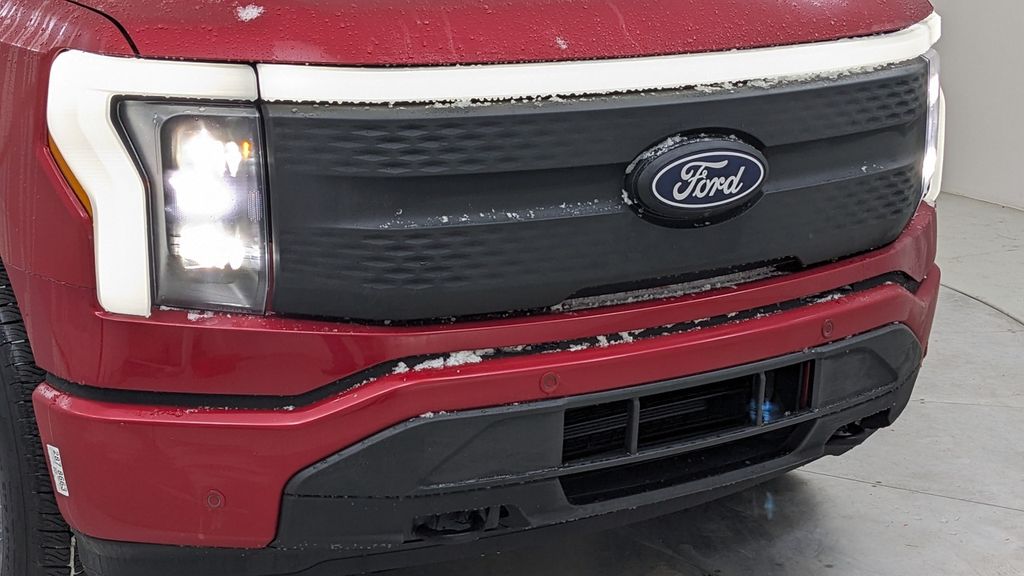 2025 Ford F-150 Lightning Flash - Photo 92