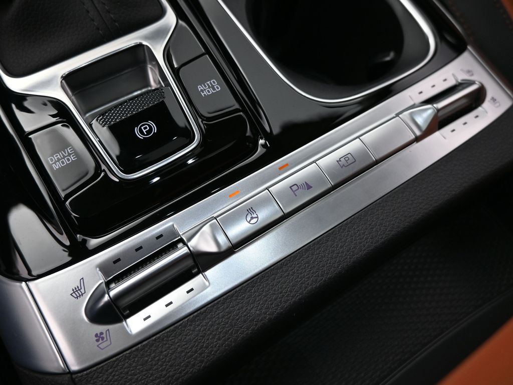 2024 Kia Carnival MPV SX Prestige