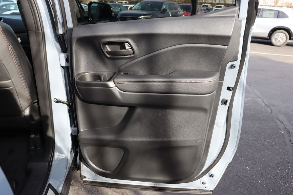 Thumbnail: 2026 Honda Ridgeline - 13