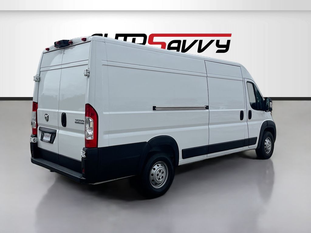 Used 2023 White Ram High Roof image 7