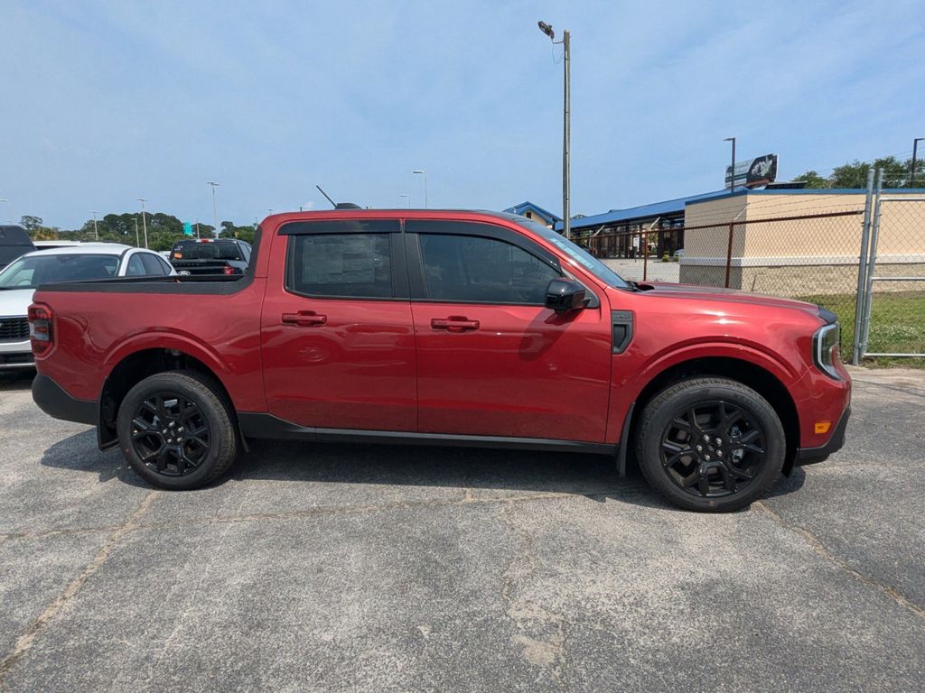 2025 Ford Maverick Lariat