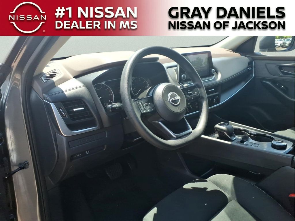Used 2023 Nissan Rogue SUV