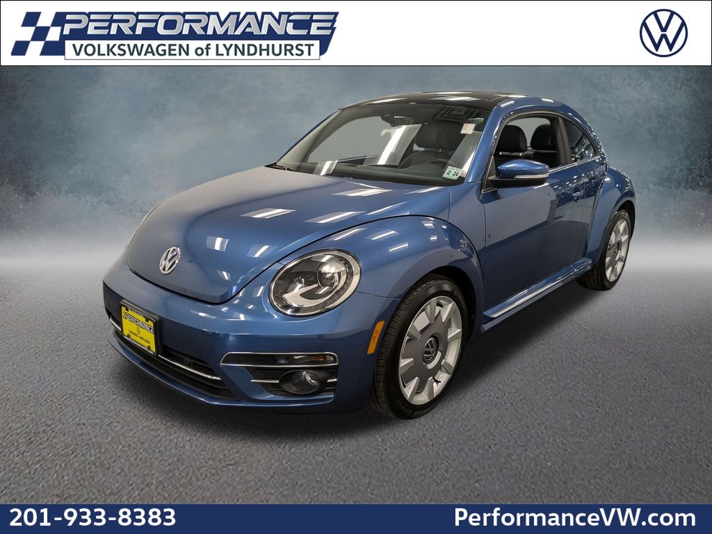 Stonewashed Blue Metallic 2019 Volkswagen Beetle 2.0T SE Hatchback FWD Hatchback Front-Wheel Drive 6-Speed Automatic