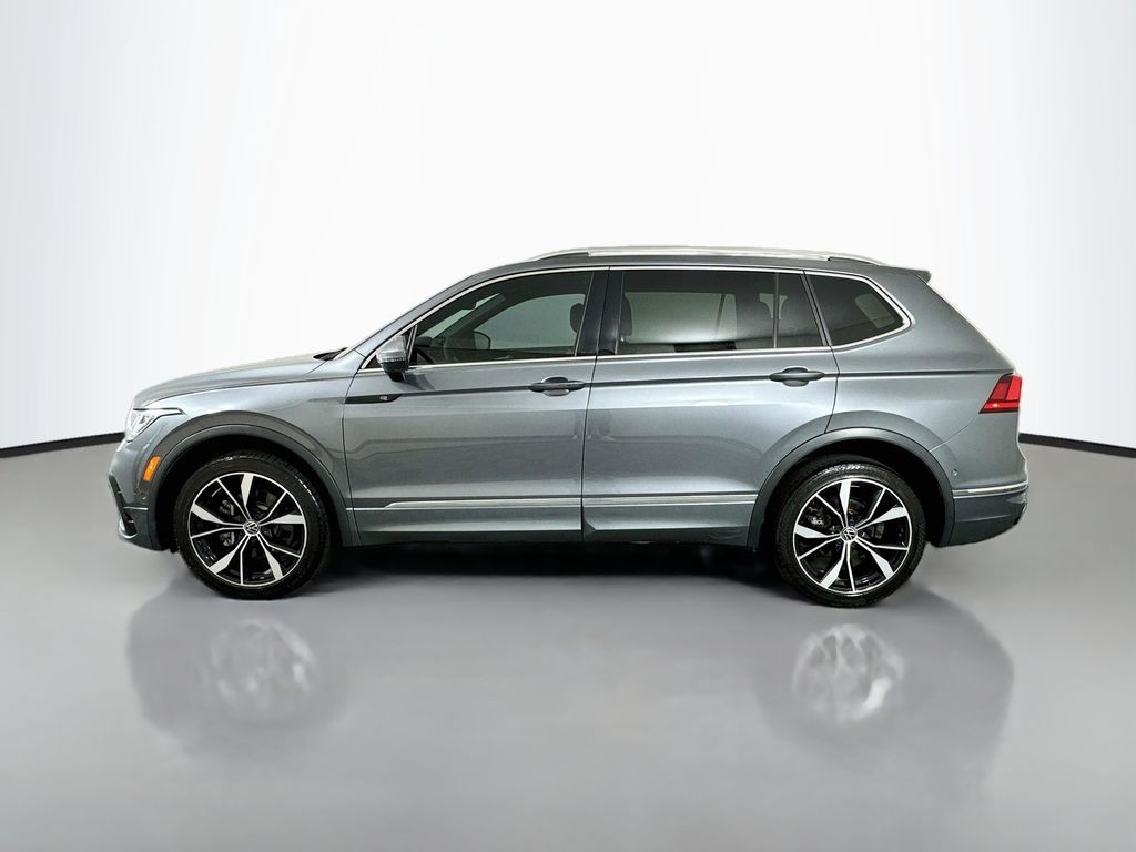 Thumbnail: 2022 Volkswagen Tiguan - 8