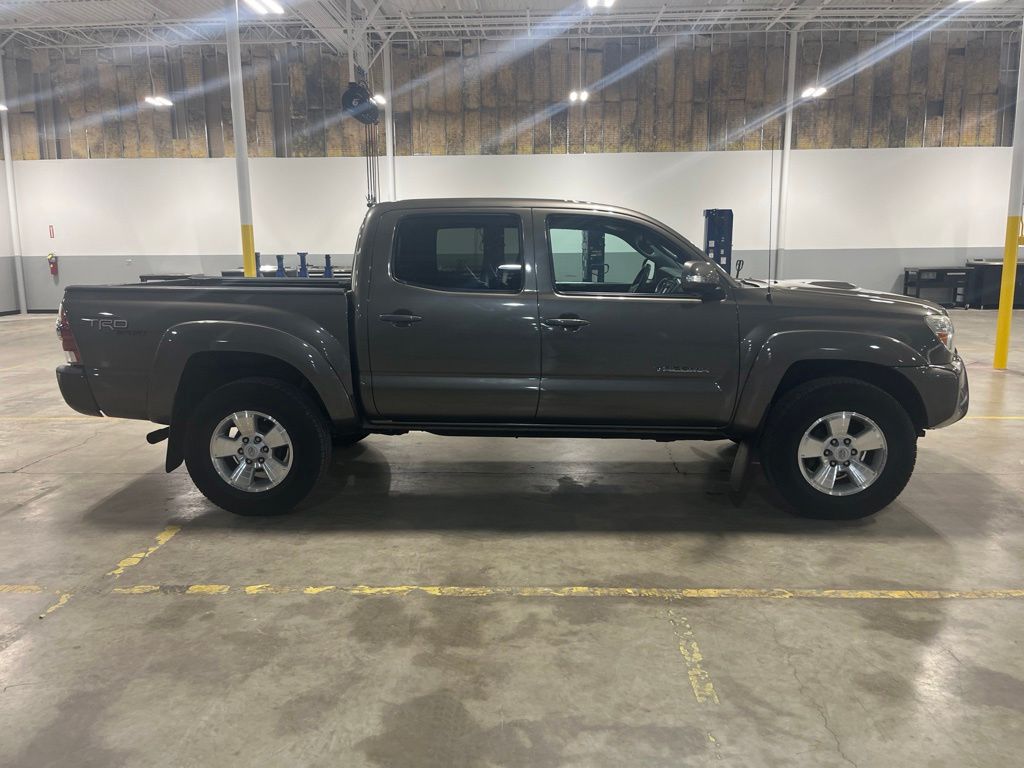 Used 2013 Brown Toyota PreRunner image 4