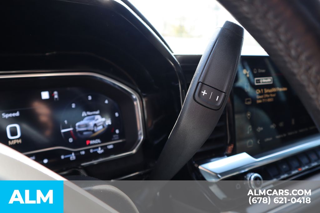 Used 2022 Gray GMC SLT image 30