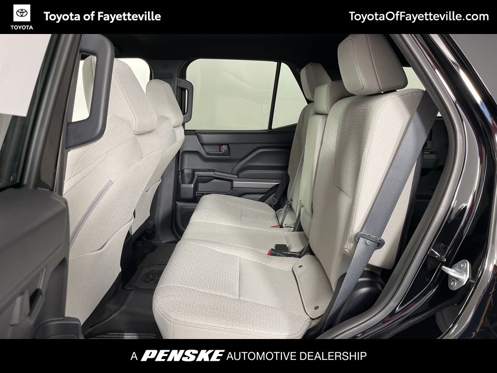 Thumbnail: 2025 Toyota 4Runner - 23