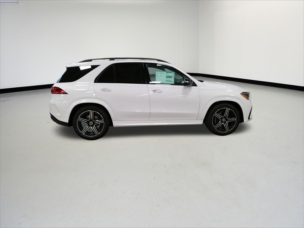 Thumbnail: 2026 Mercedes-Benz GLE - 6