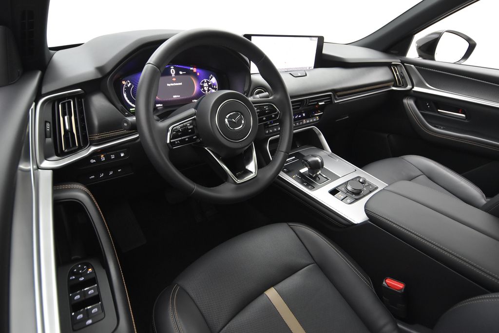 2025 Mazda CX-70 PHEV Premium Plus photo