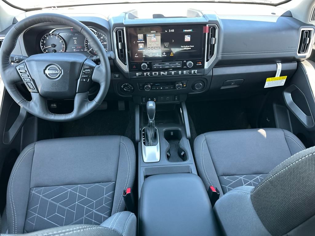 2025 Nissan Frontier SV photo