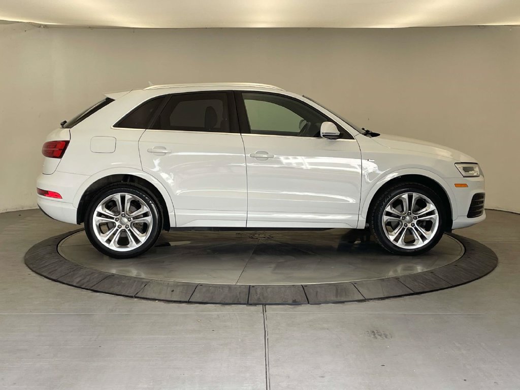 2018 Audi Q3 2.0T Premium Plus - 7