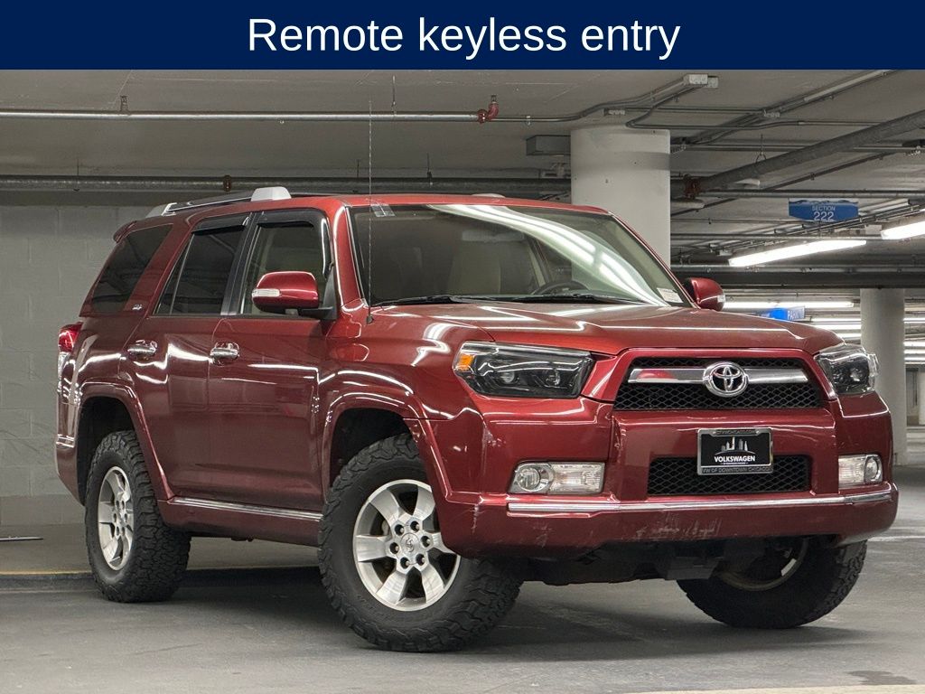 2013 Toyota 4Runner SR5 3