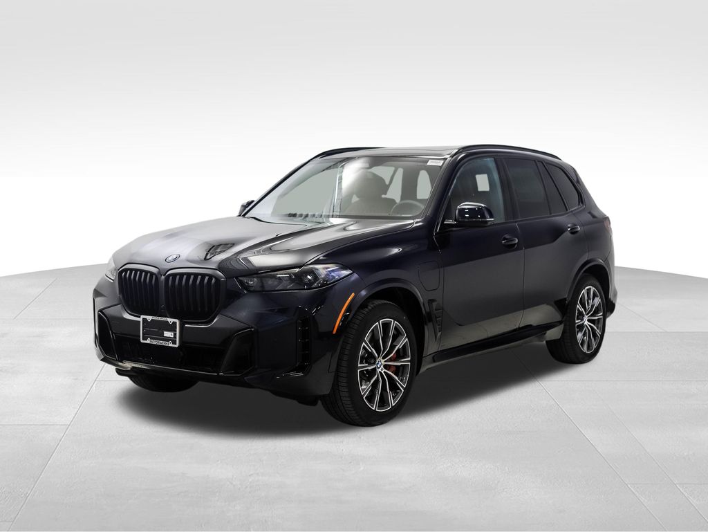 Thumbnail: 2026 BMW X5 - 1