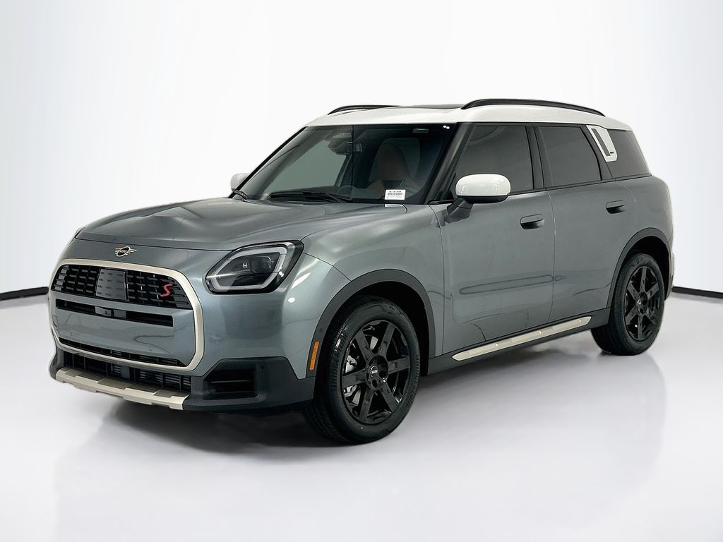 Thumbnail: 2027 MINI Cooper Countryman - 1