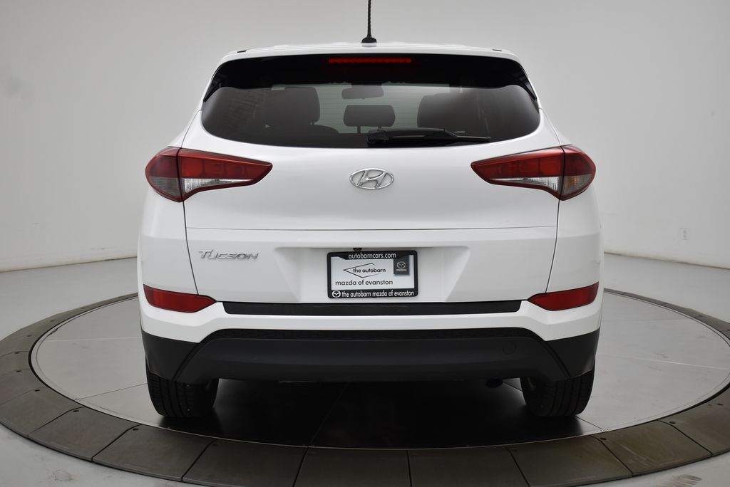 2016 Hyundai Tucson SE photo