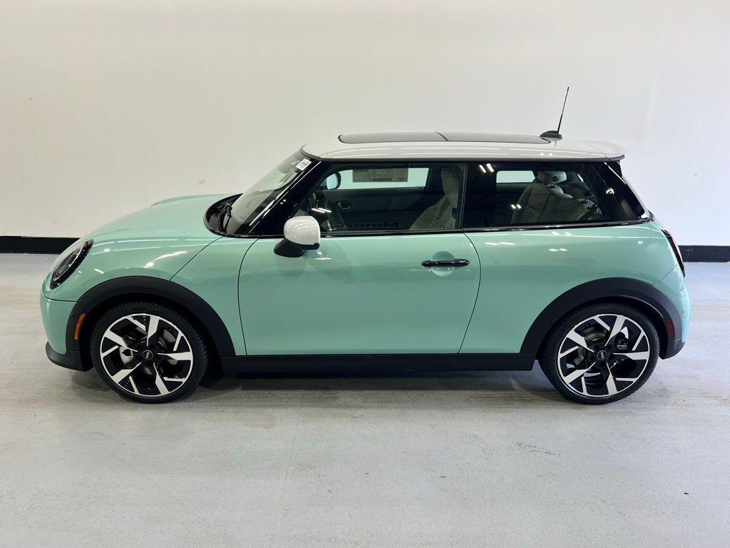 2025 MINI Cooper S 2