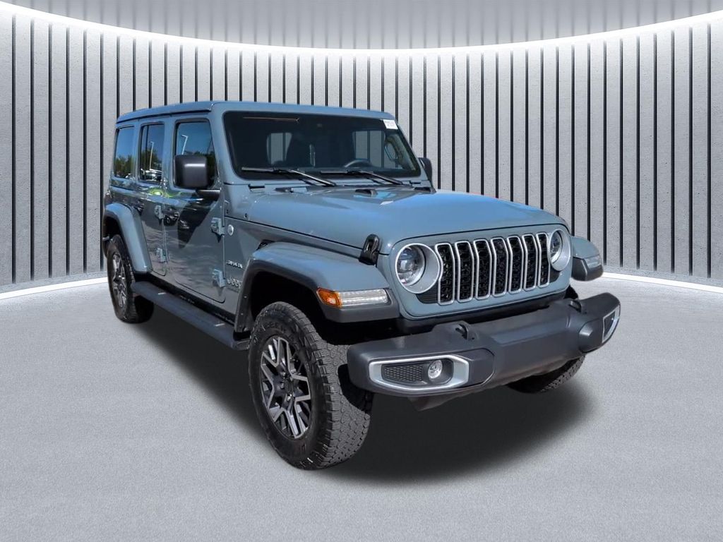 2024 Jeep Wrangler Sahara 