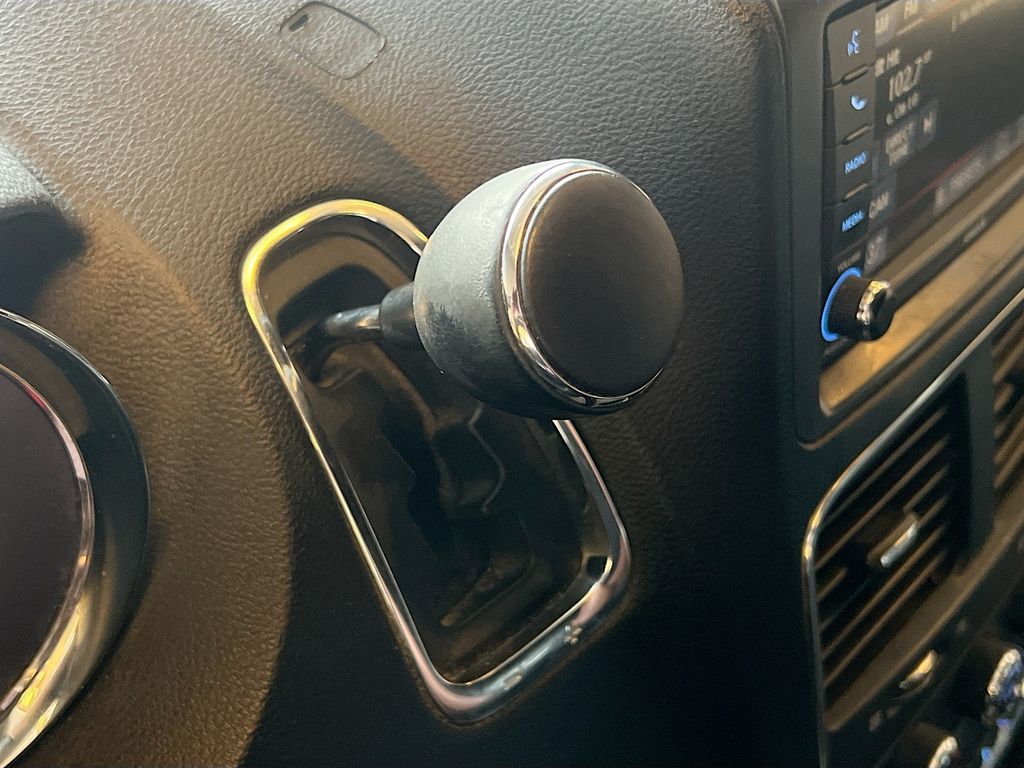 Used 2019 Gray Dodge SXT image 16