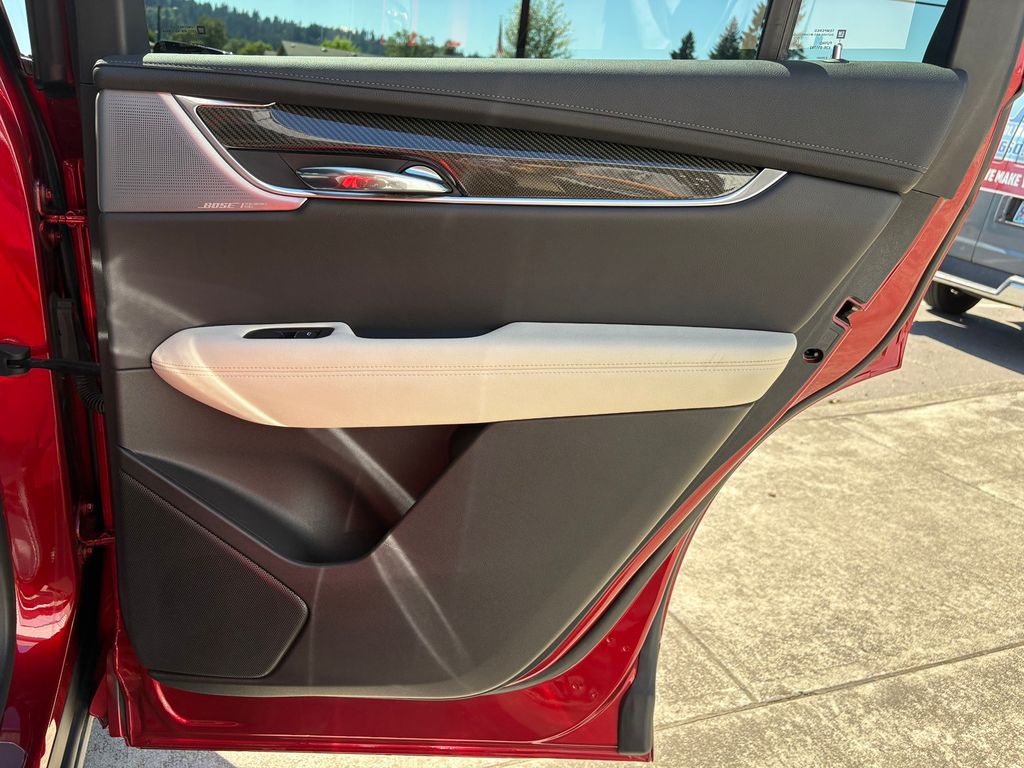 2021 Cadillac XT6 Sport