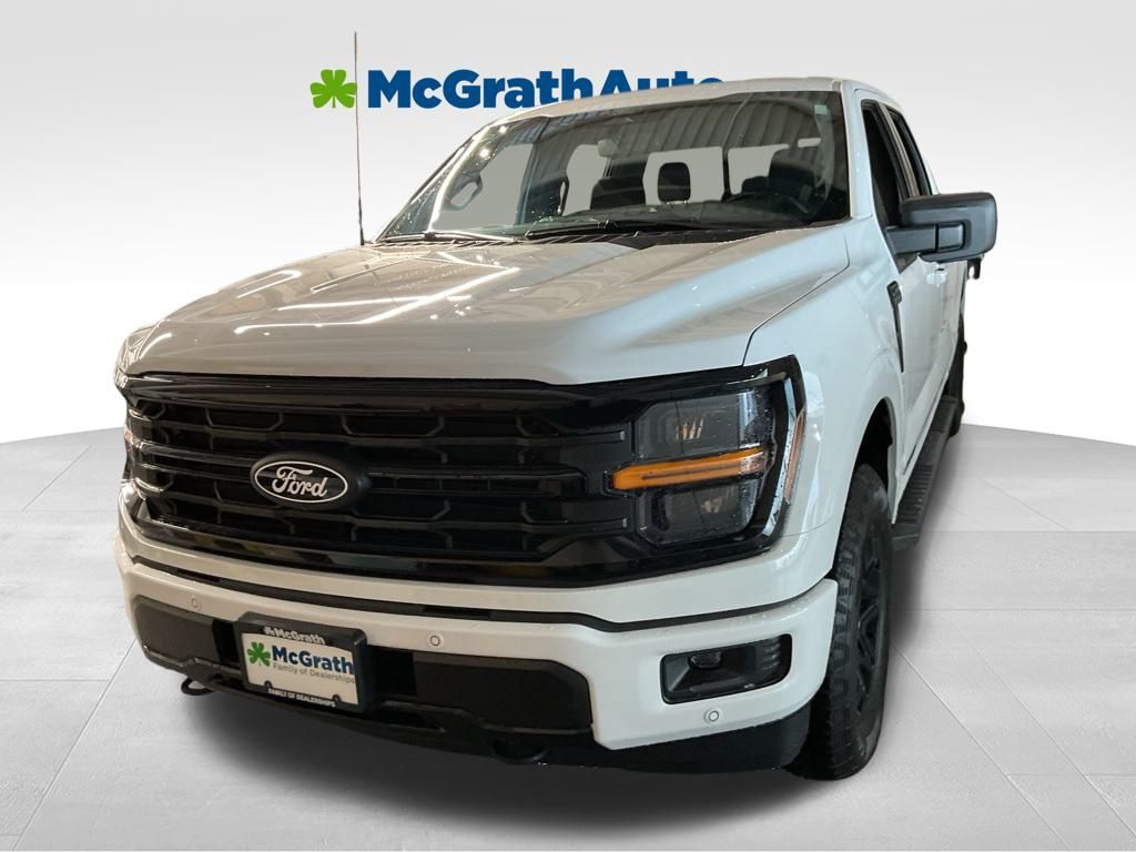 New 2025 White Ford XLT image 6