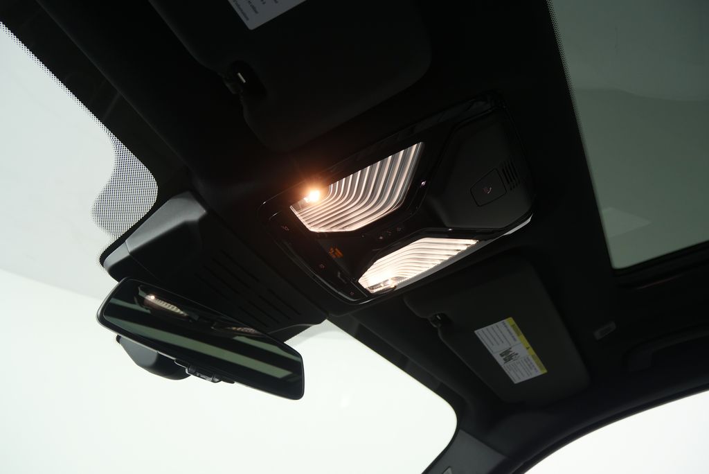 Thumbnail: 2026 BMW X5 - 20