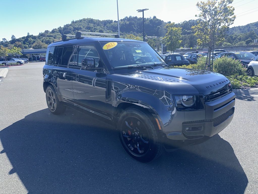 Thumbnail: 2023 Land Rover Defender - 8