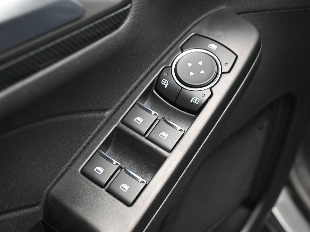 2024 Ford Escape ST-Line Select