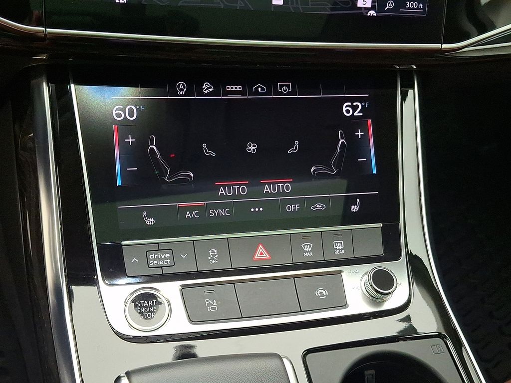 Thumbnail: 2023 Audi Q7 - 16