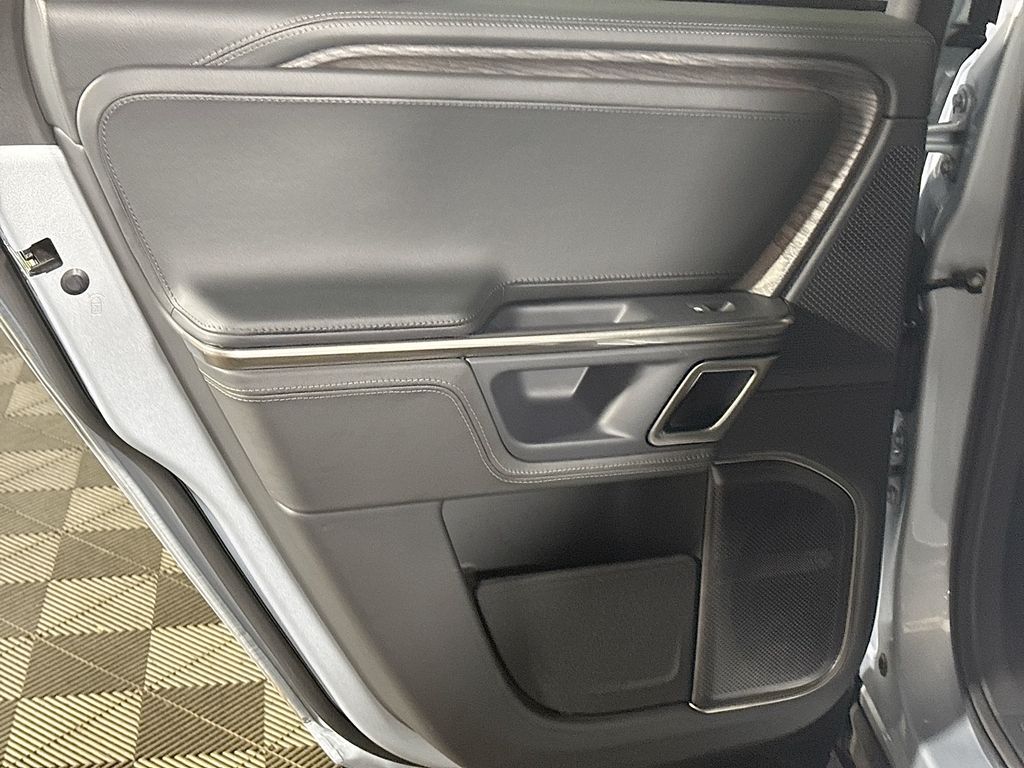 2023 Rivian R1T Adventure