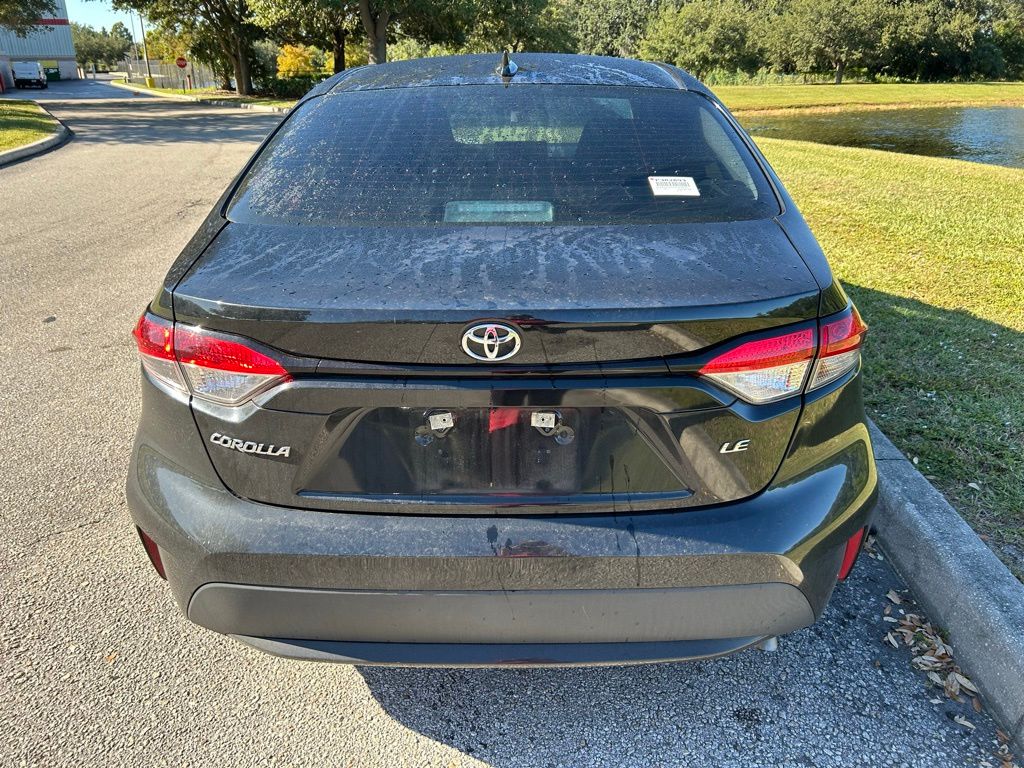 Thumbnail: 2022 Toyota Corolla - 4