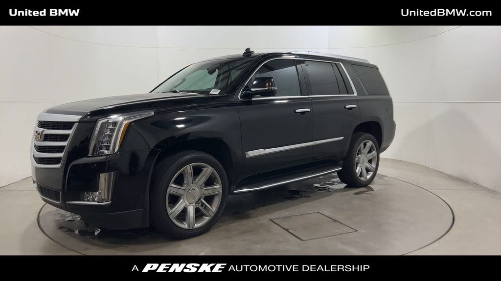 Thumbnail: 2016 Cadillac Escalade - 4