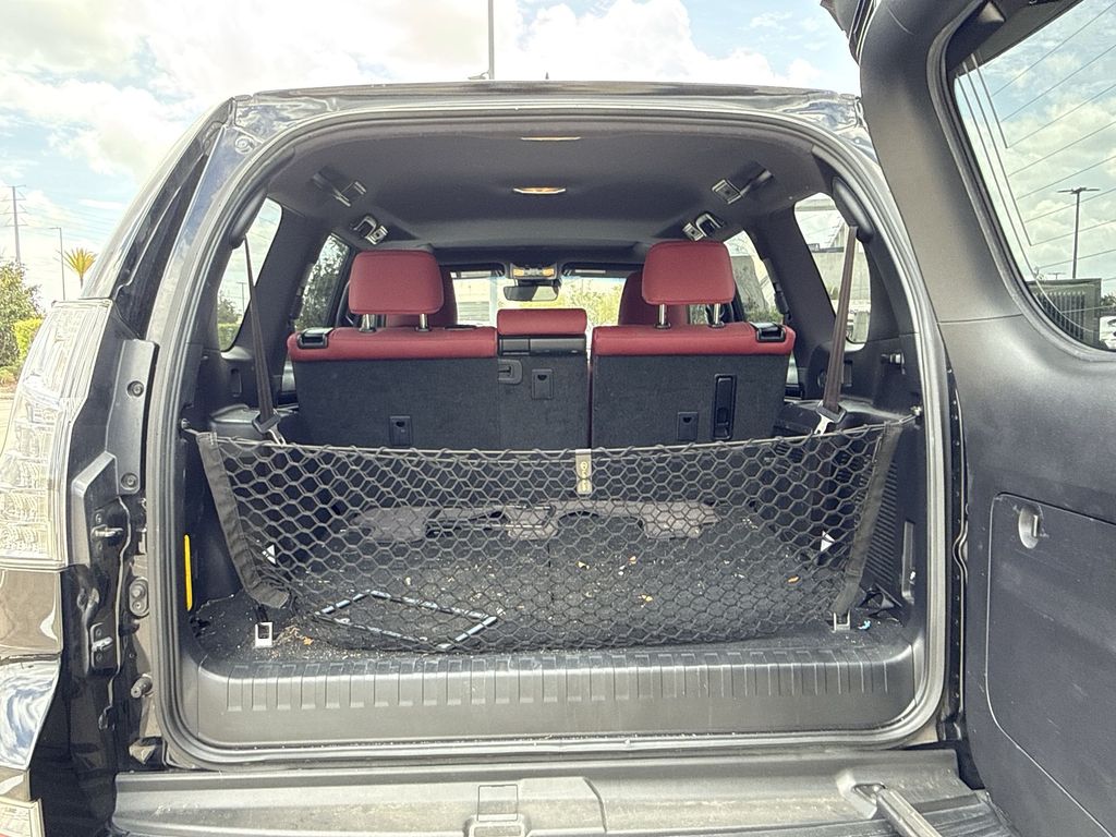 Thumbnail: 2021 Lexus GX - 13