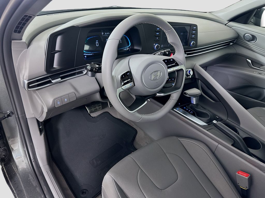 Thumbnail: 2026 Hyundai Elantra - 9