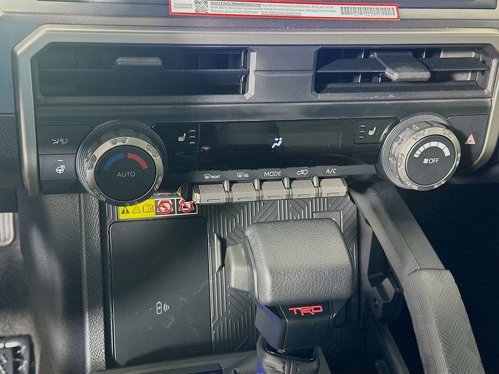 Thumbnail: 2025 Toyota 4Runner - 16