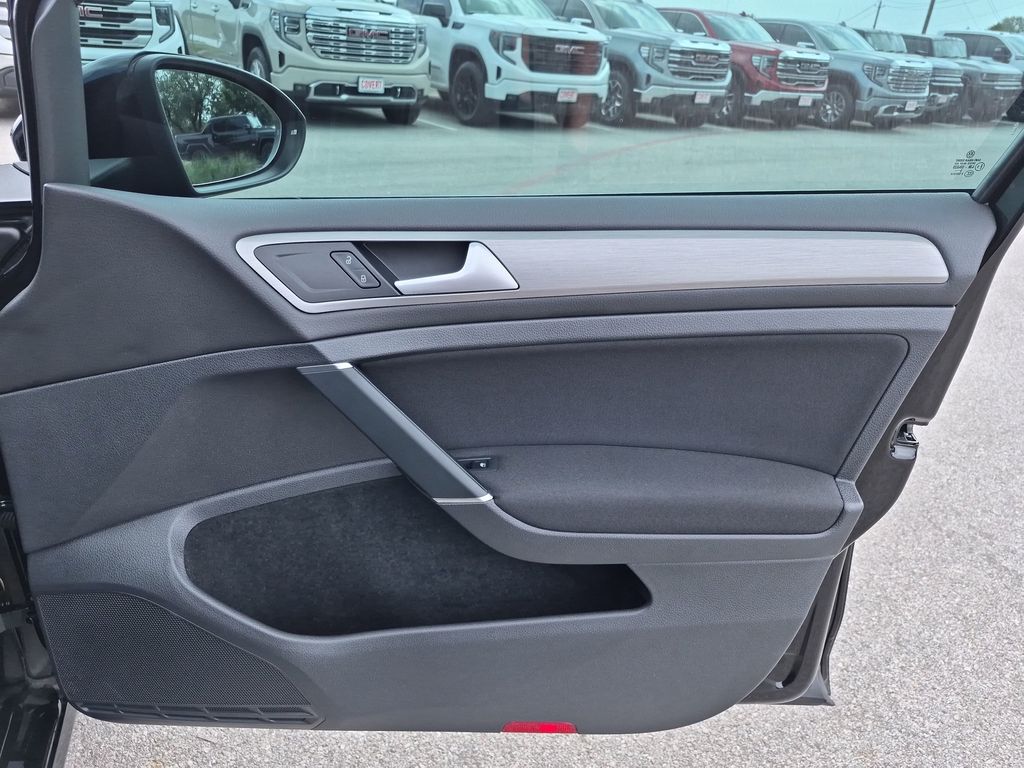 Used Car 2016 Volkswagen Golf Sportwagen  Tsi Limited Edition For Sale Under $20,000 In Austin, Texas