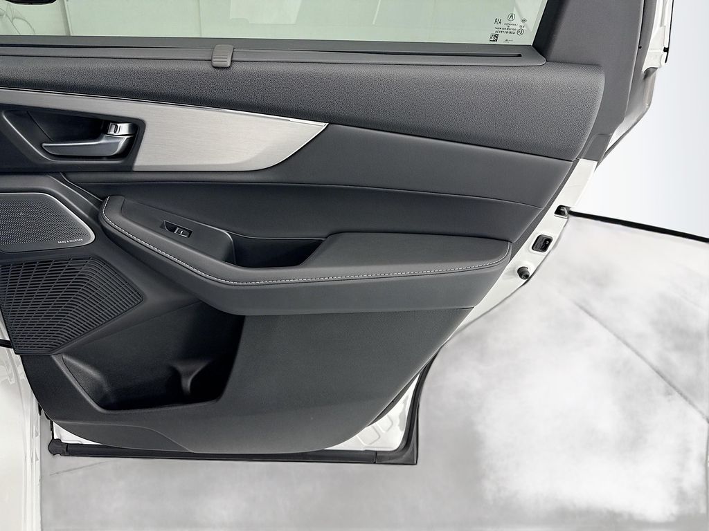 Thumbnail: 2026 Acura MDX - 26