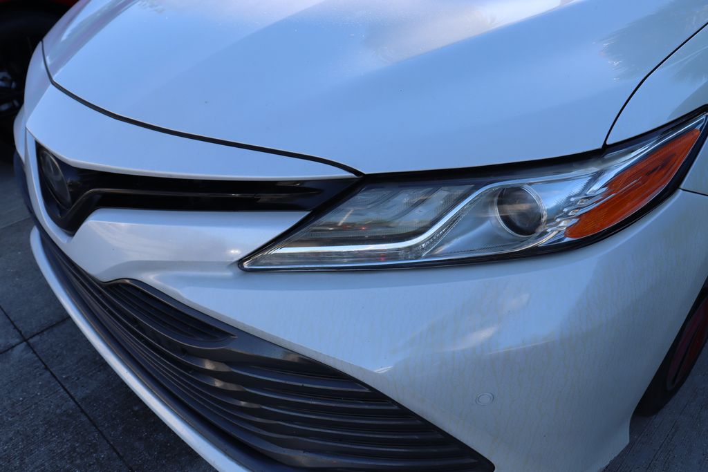 Thumbnail: 2018 Toyota Camry - 3