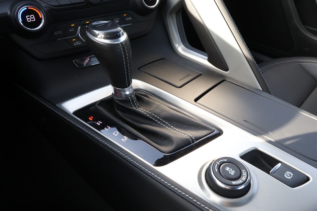 Thumbnail: 2016 Chevrolet Corvette - 26
