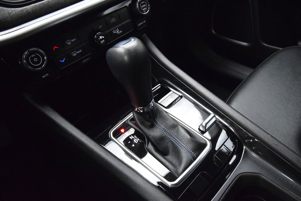 used 2022 Jeep Compass car, priced at $20,400