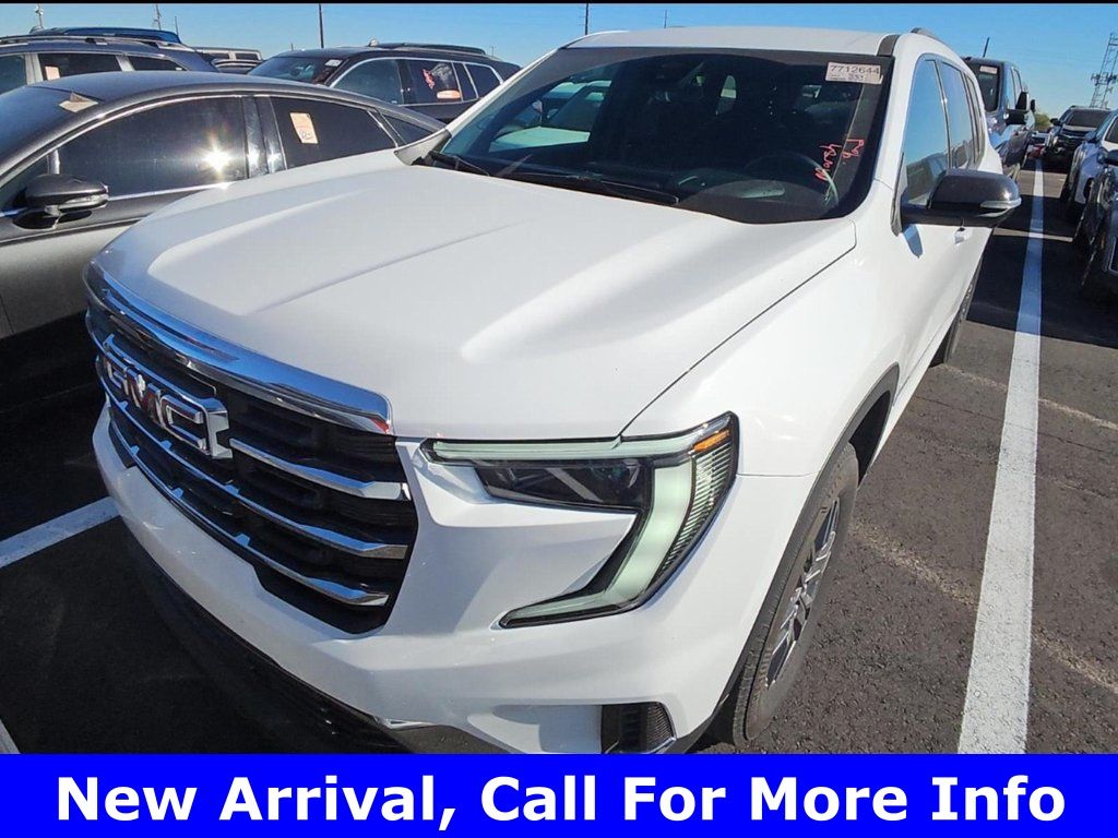 2025 GMC Acadia Elevation FWD