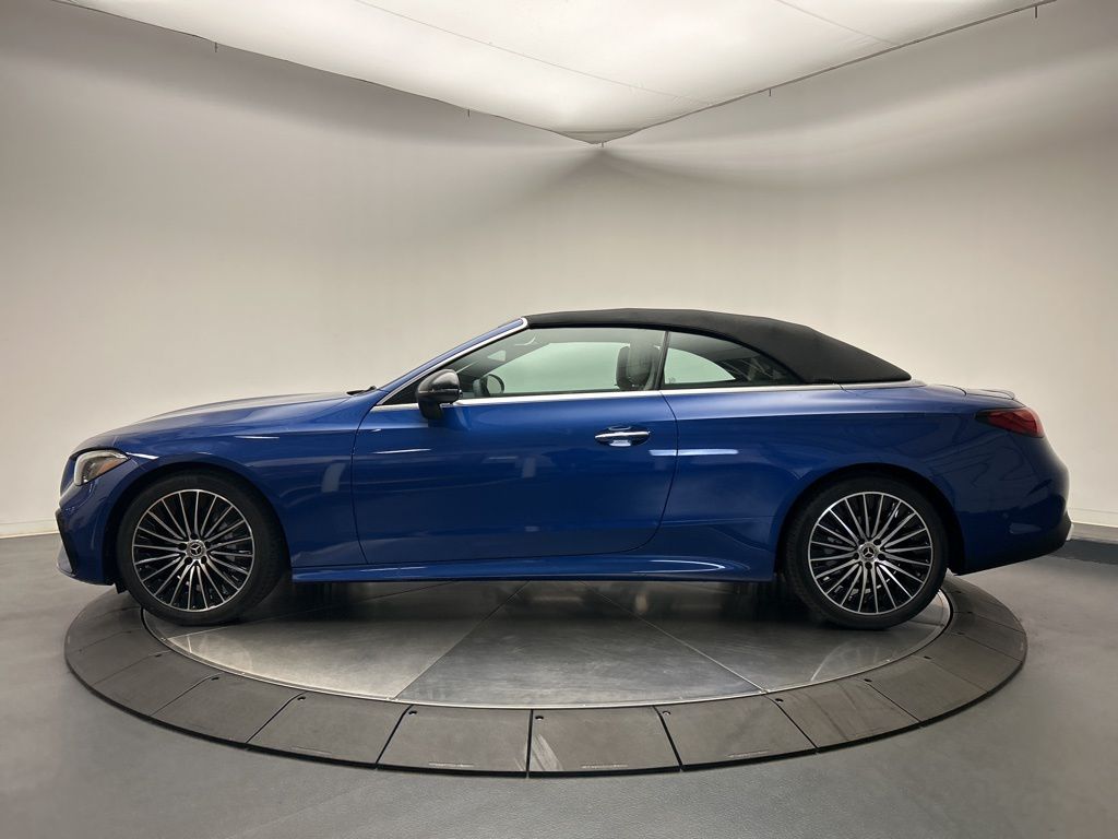 Thumbnail: 2026 Mercedes-Benz CLE - 4