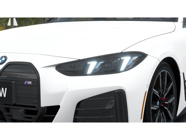 Thumbnail: 2025 BMW i4 - 6