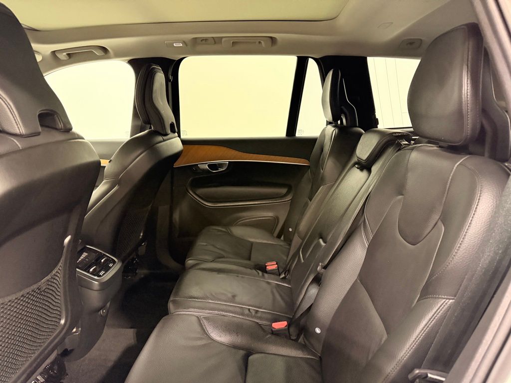 Thumbnail: 2024 Volvo XC90 - 21