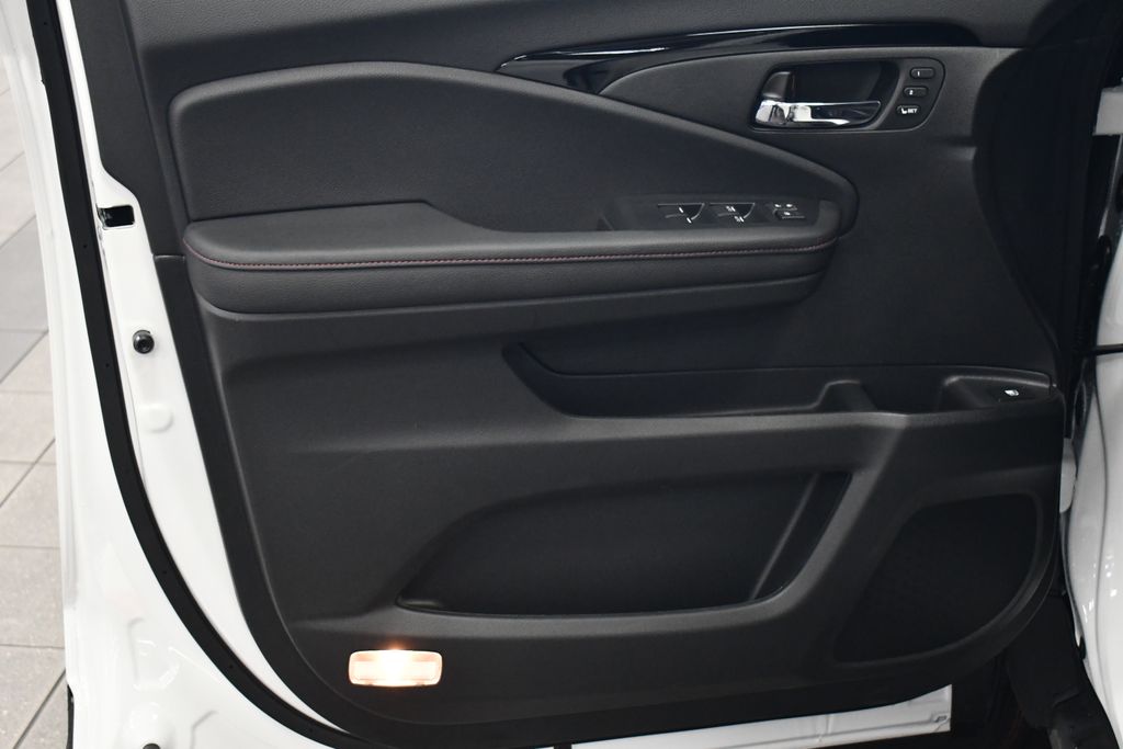 Thumbnail: 2026 Honda Ridgeline - 8