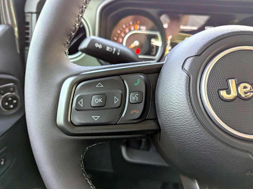 New Car 2025 Jeep Gladiator  Mojave For Sale In Taylor, Texas