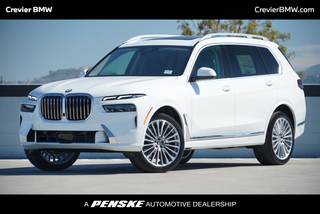 Thumbnail: 2027 BMW X7 - 1