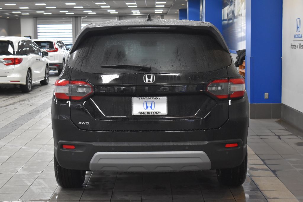 2025 Honda Pilot EX-L 6