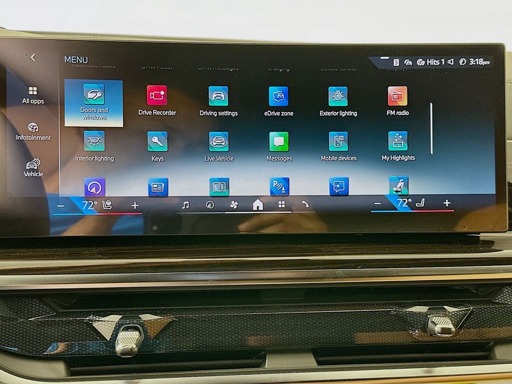 Thumbnail: 2026 BMW X5 - 11